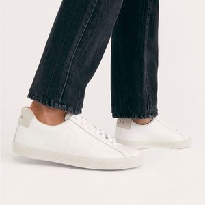 Veja Sneakers